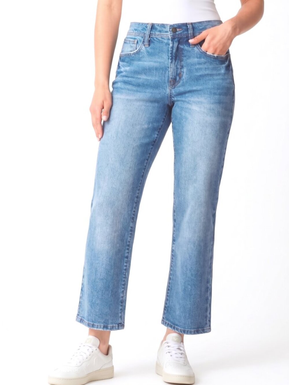 Kensie Mila Retro Luxe High-Rise Relaxed Straight Jeans Light Wash 6